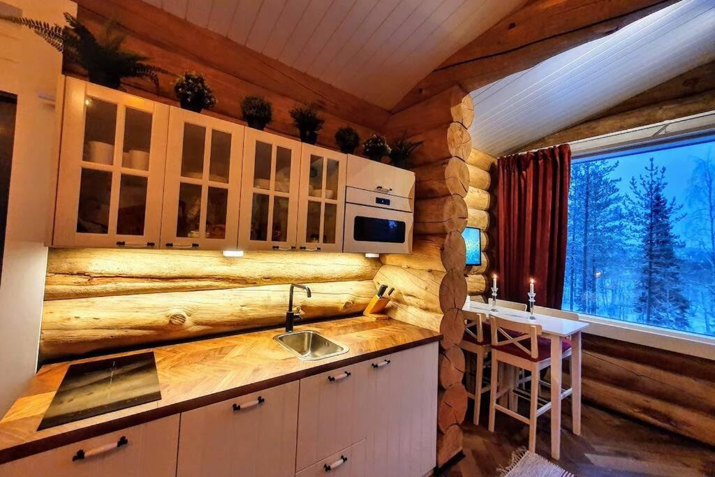 Cozy Log Cabin By Invisible Forest Lodge Rovaniemi Exteriör bild